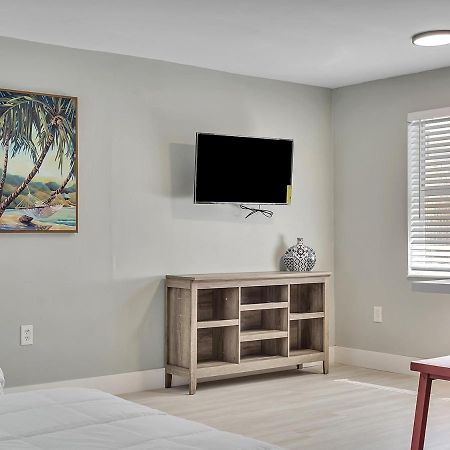 The Shell On Walnut Studio With Bath Hollywood Beach Free Parking Dania Beach Exterior foto